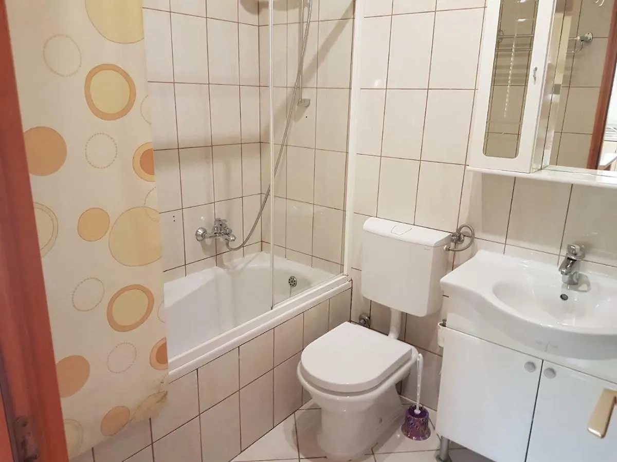 Apartment Ana Malinska